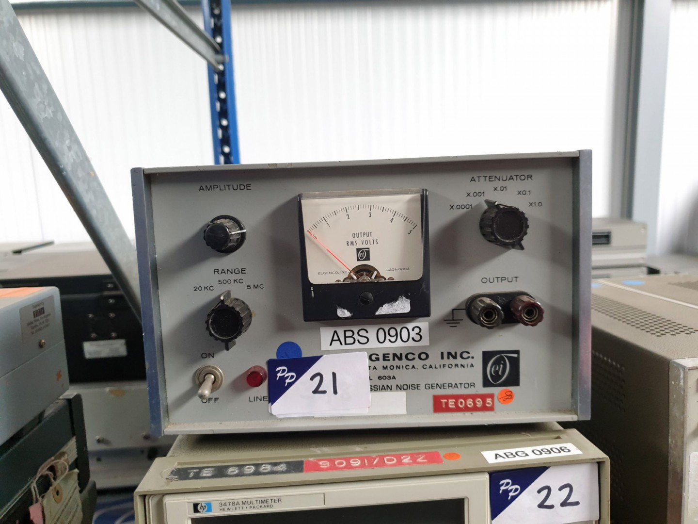 ELGENCO 603A gaussian noise generator (C124)