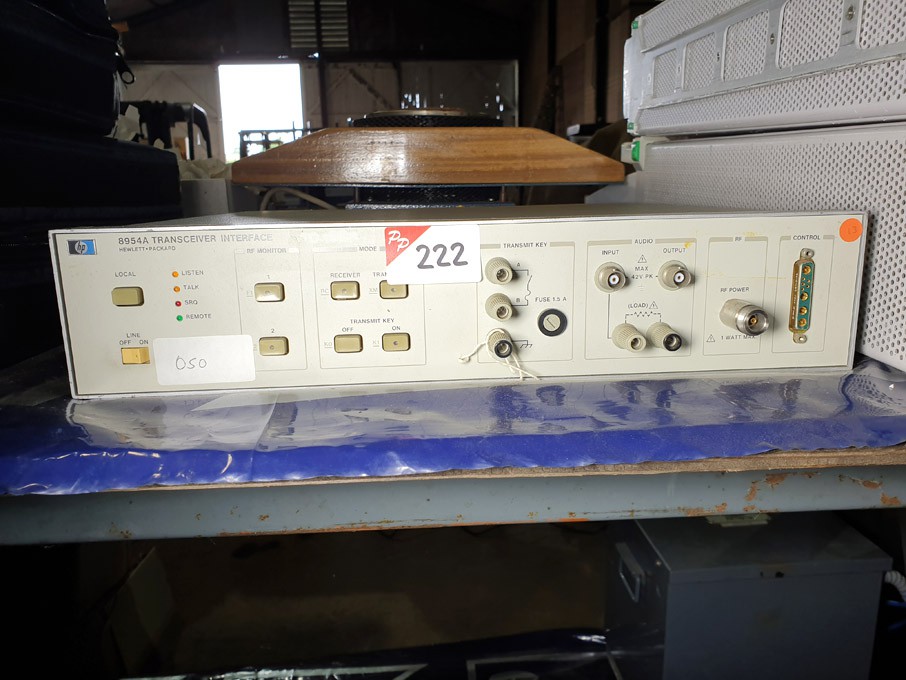 HP 8954A transceiver interface - lot located at: P...