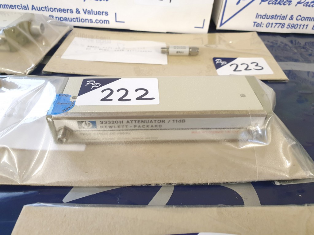HP / Agilent 33320H attenuator, DC-18GHz, 11dB (1d...