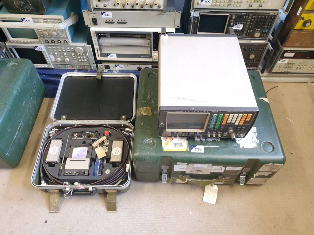 Marconi 2955 radio comms test set in transit case...