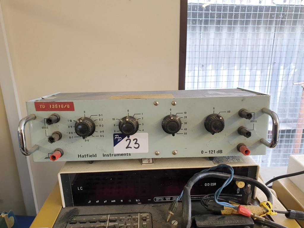 Hatfield attenuator, 0-121dB