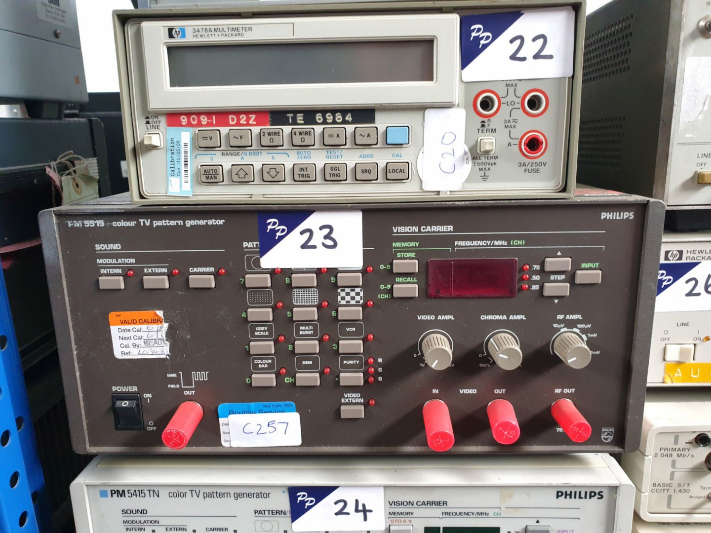 Philips PM5515 colour pattern generator, RGB video...