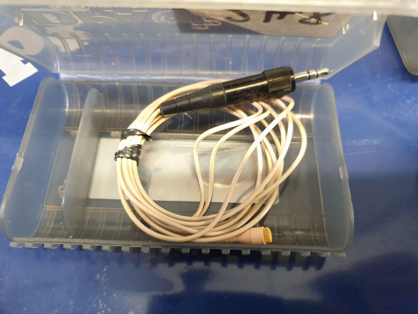 DPA 4061 beige miniature omnidirectional microphon...