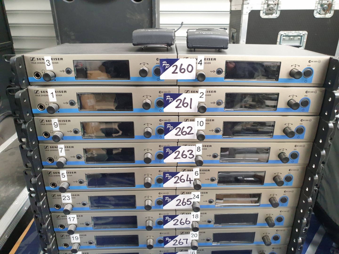 2x Sennheiser EW500G3 True diversity receivers, 2x...