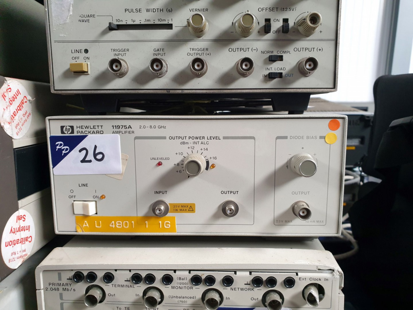HP 11975A amplifier, 2-8GHz (C176)
