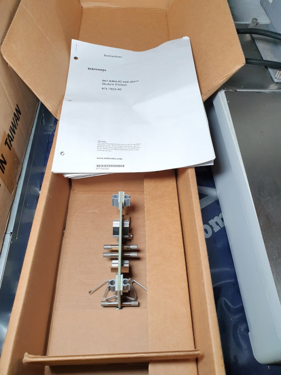Tektronix 067-0484-02 deskew fixture (boxed & unus...