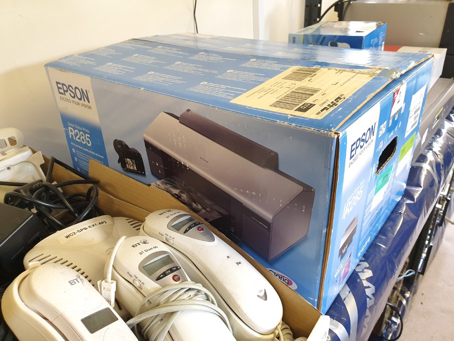Epson R285 stylus photo printer (boxed) - lot loca...