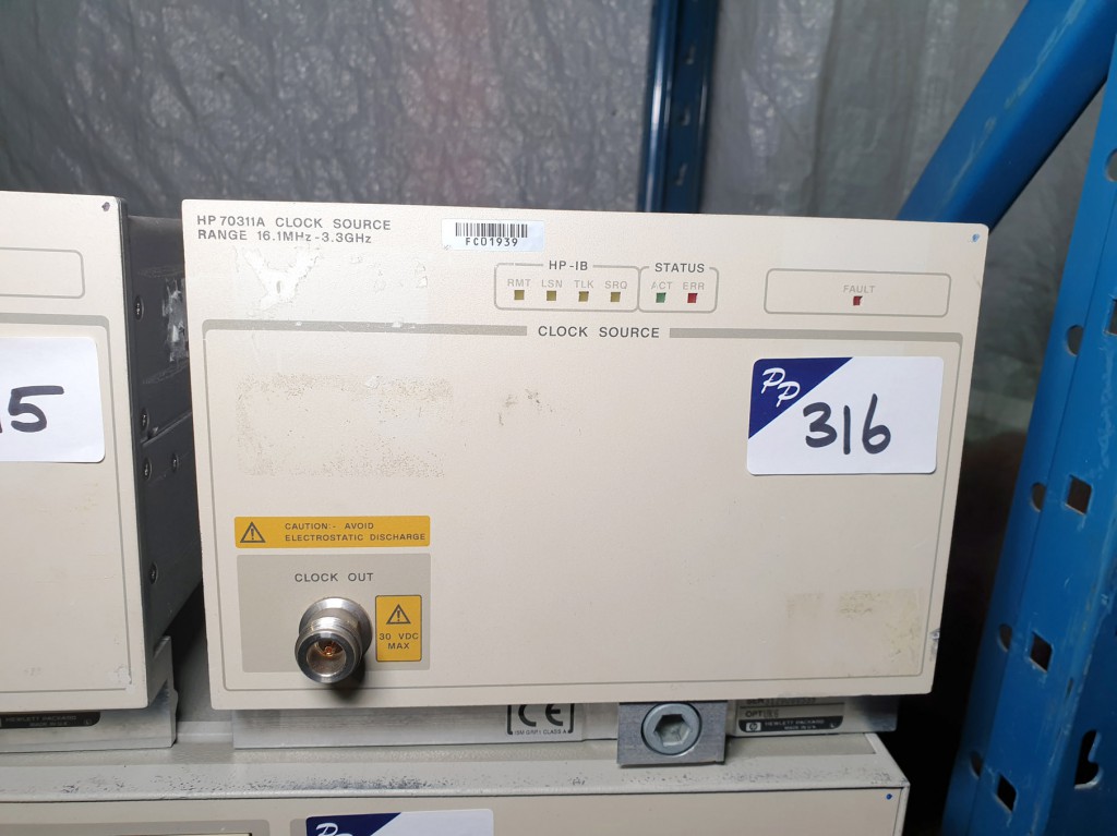 HP 70311A clock source