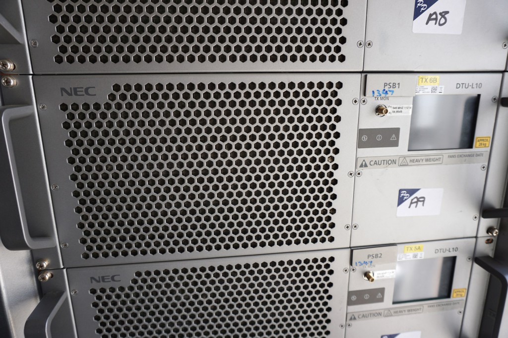 NEC DTU-L10/R6S 600W rack mounted transmitter, s/n...