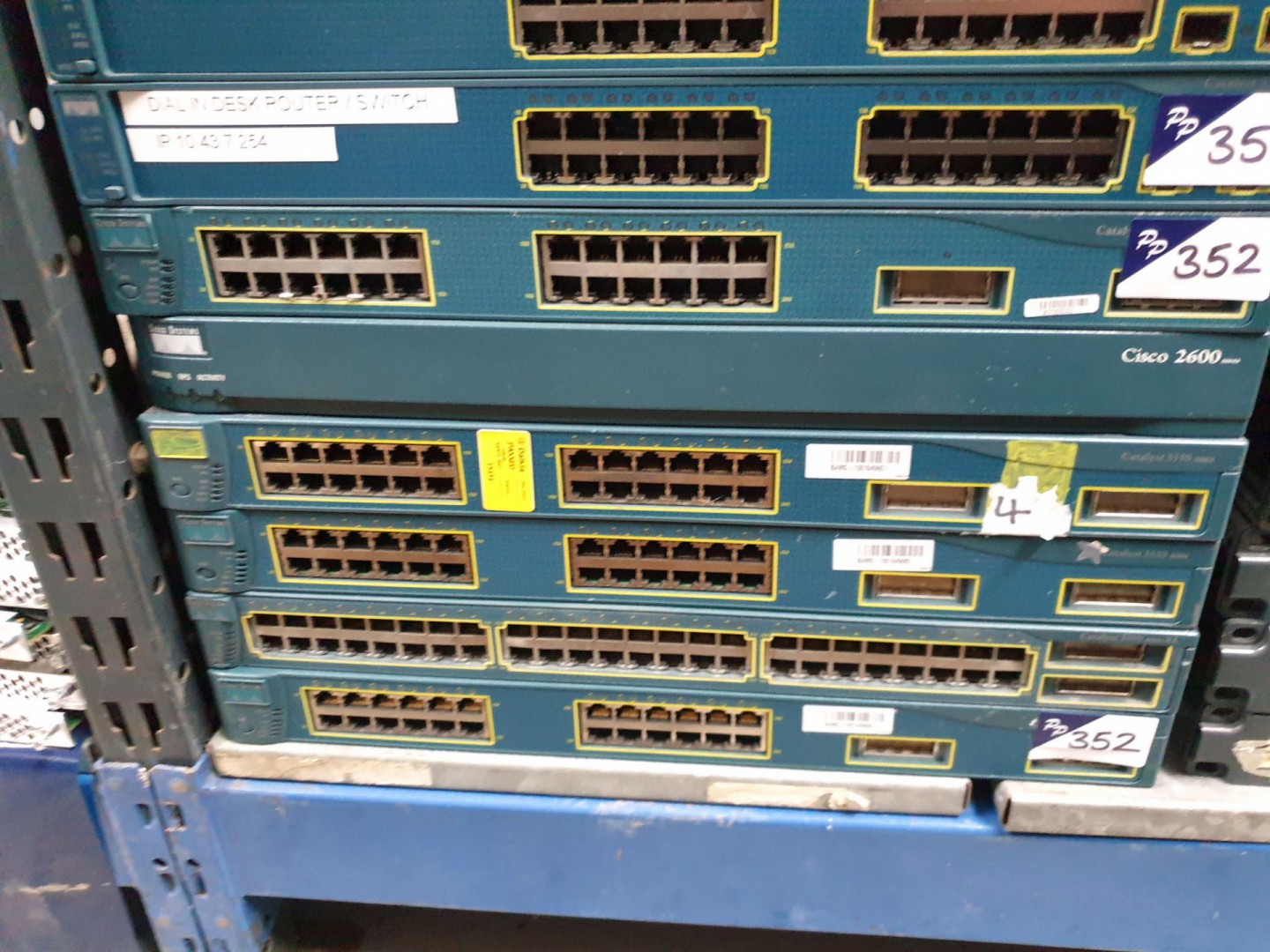 6x various Cisco switches / routers inc: 3500, 260...