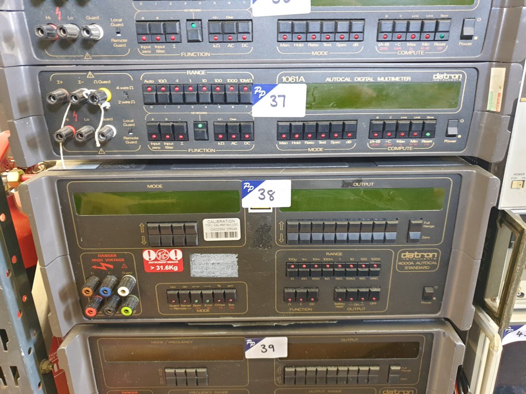 Datron 4000A Autocal standard
