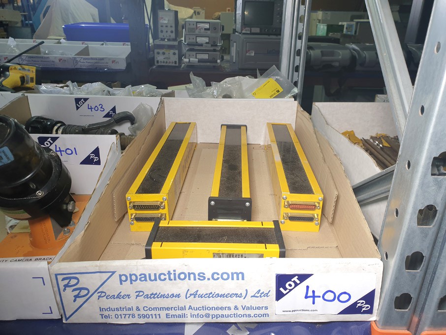 4x SmartScan 2000 multi beam safety light beams -...