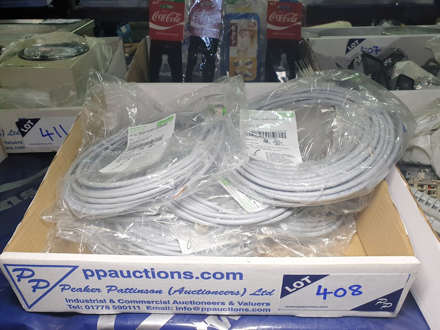6x Murr Electronik M12 female 90deg cables with LE...