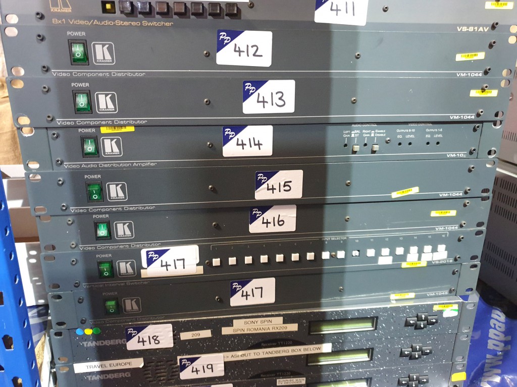 Kramer VM-1044 video component distributor