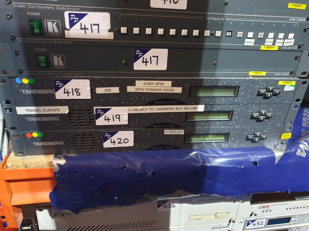 Tandberg TT1220 receiver