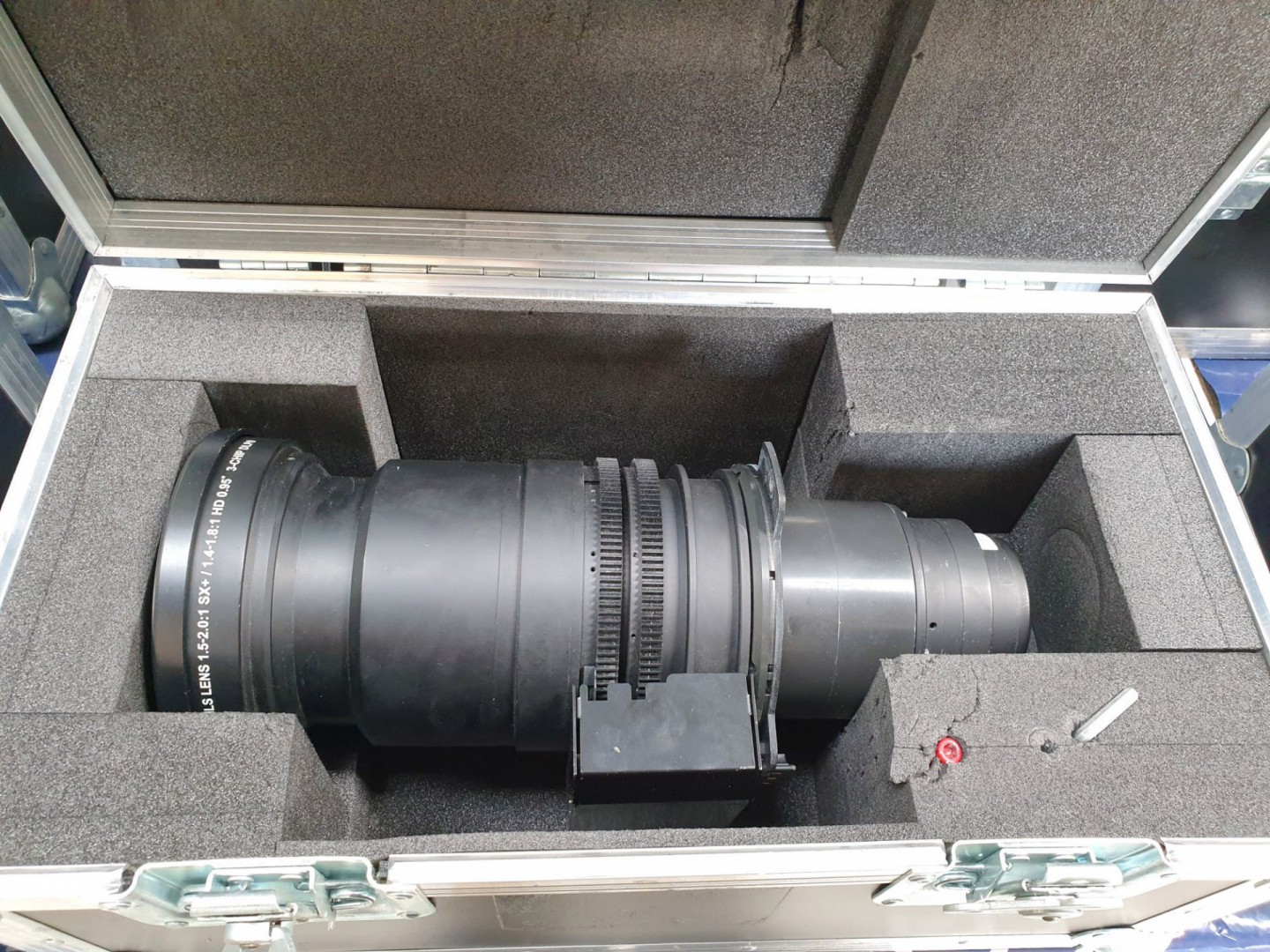 Christie ILS Lens, 1.5-2.0:1 SX+ / 1.4-1.8:1 HD, 0...