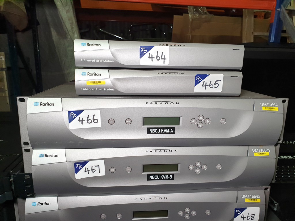 Raritan Paragon UMT1664 KVM switch