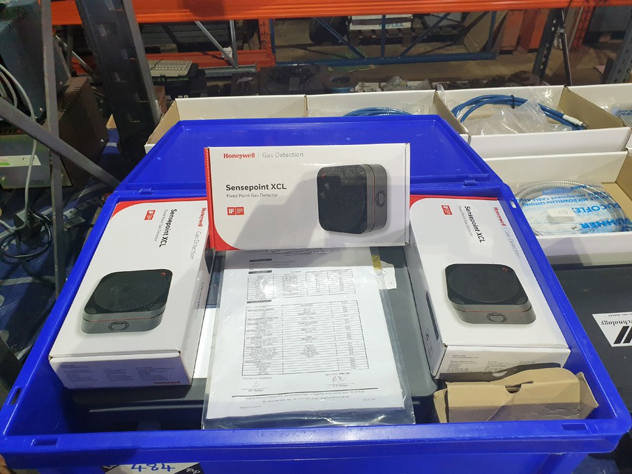 Honeywell Touchpoint Plus gas detection system wit...