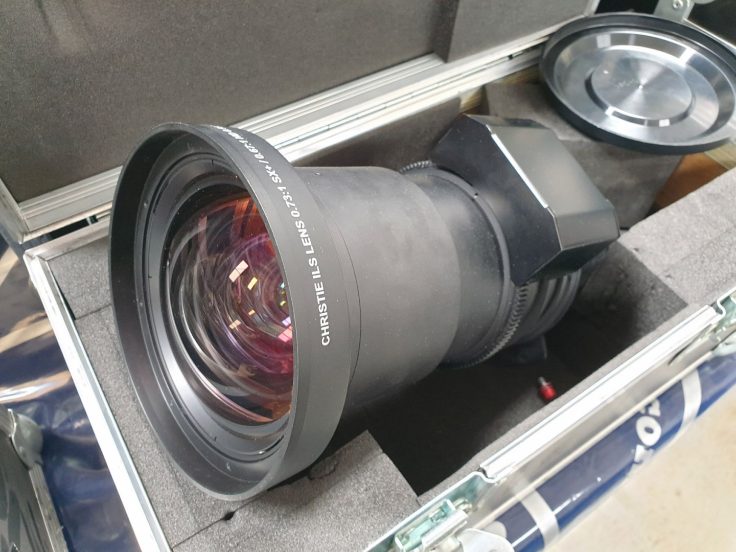 Christie ILS Lens, 0.73:1 SX+ / 0.67:1 HD, 0.95",...