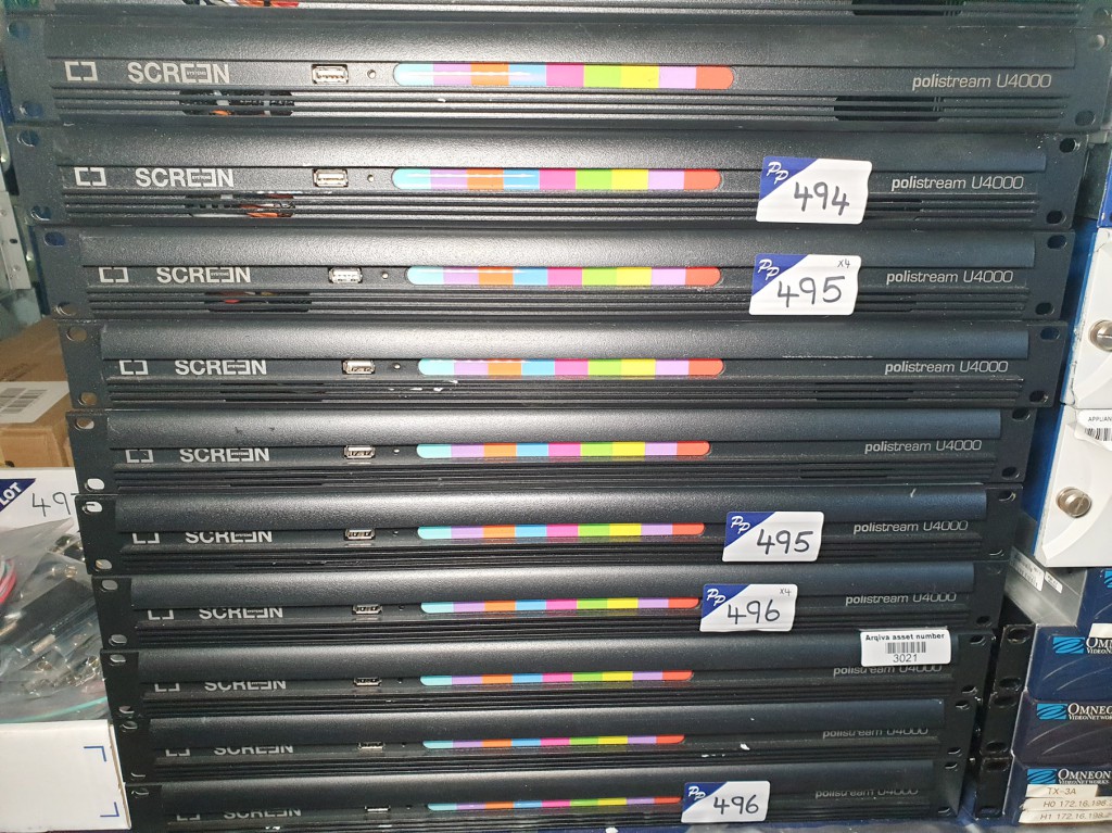 4x Screen Systems U4000 Polistream subtitling unit...