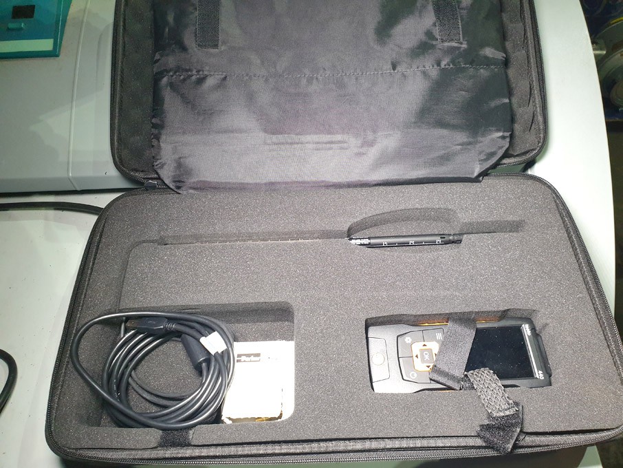 Testo 440 airflow meter / climate measurement in c...
