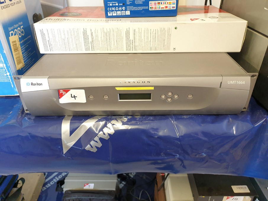 Raritan Paragon UMT1664 KVM switch controller - lo...