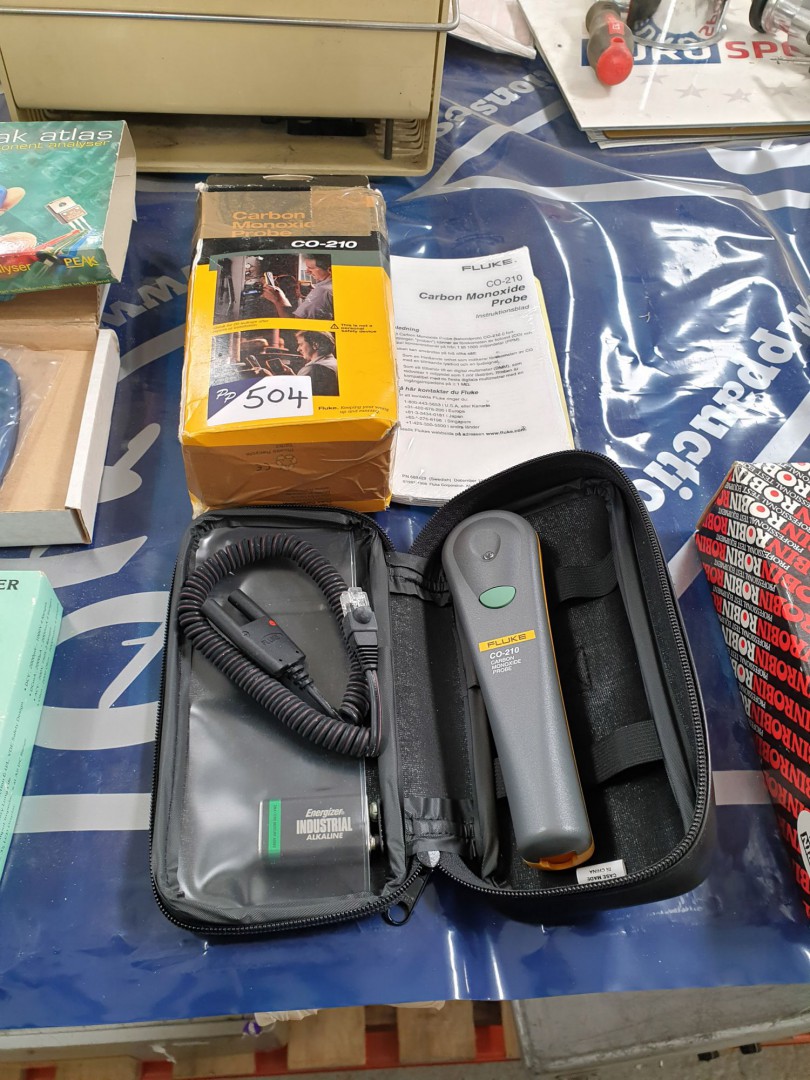 Fluke CO/210 carbon monoxide probe with manual (bo...