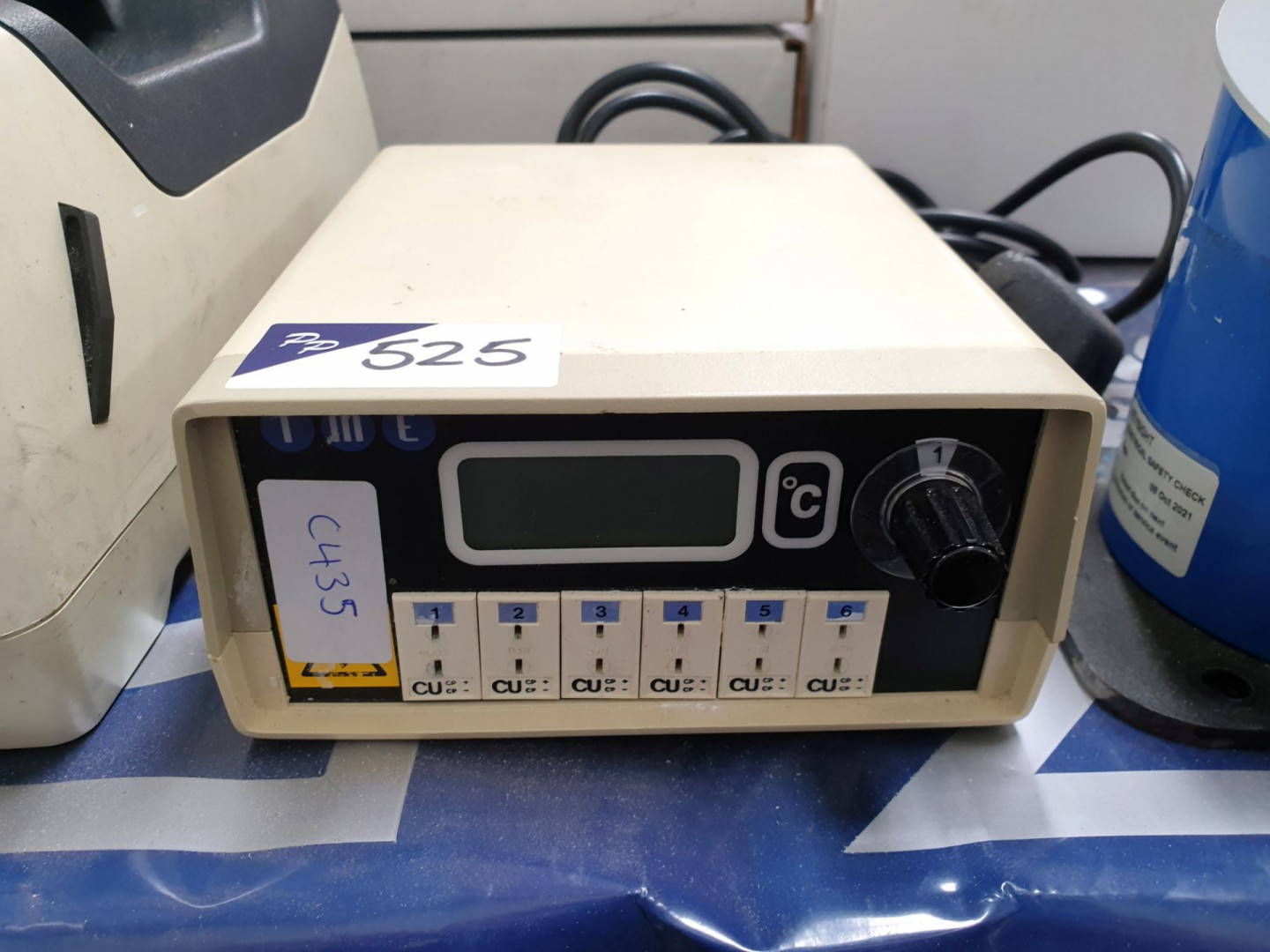 TME 40147 digital thermometer (C435)