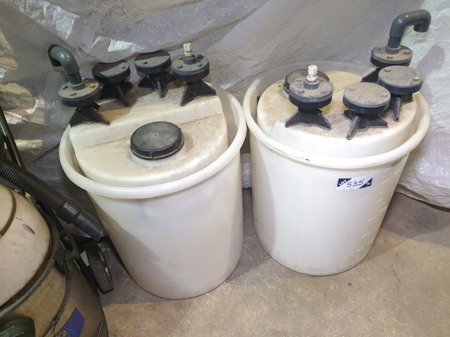 Linpac Allibert 350L polyethylene tank inside plas...