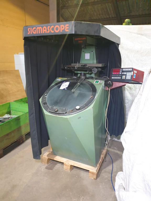 Sigmascope 923-04 shadowgraph, 500mm dia screen, Q...