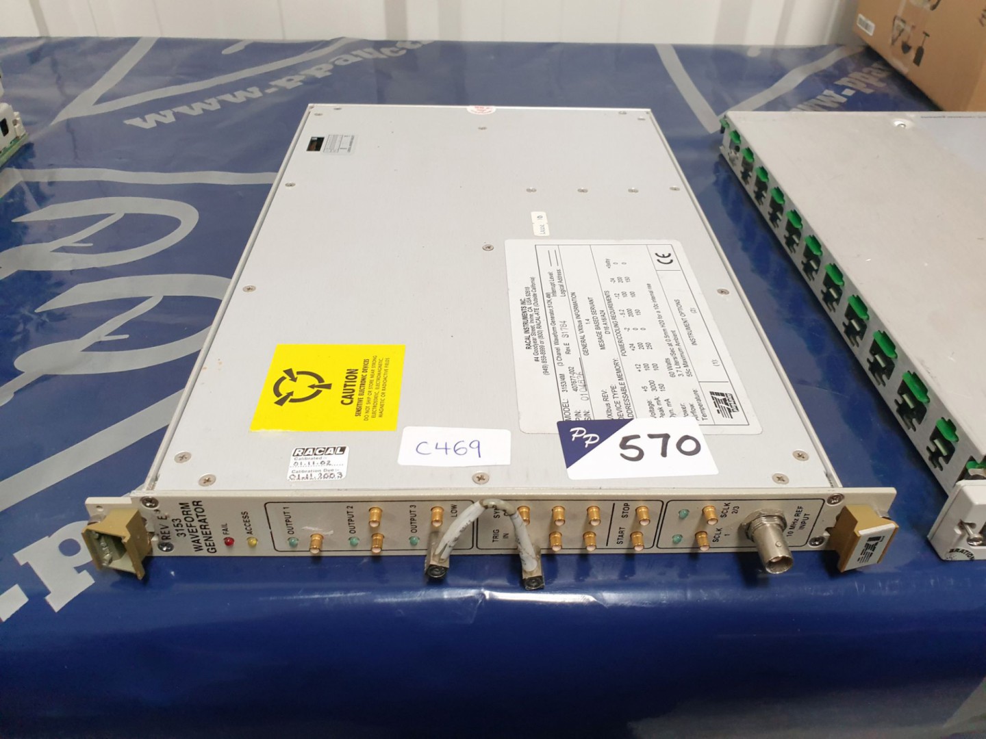Racal 3153 VXI card waveform generator (C469)