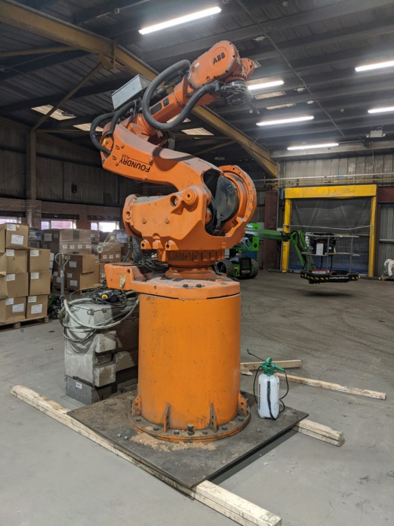 ABB IRB6600F 6 axis robot with controller (2005) -...