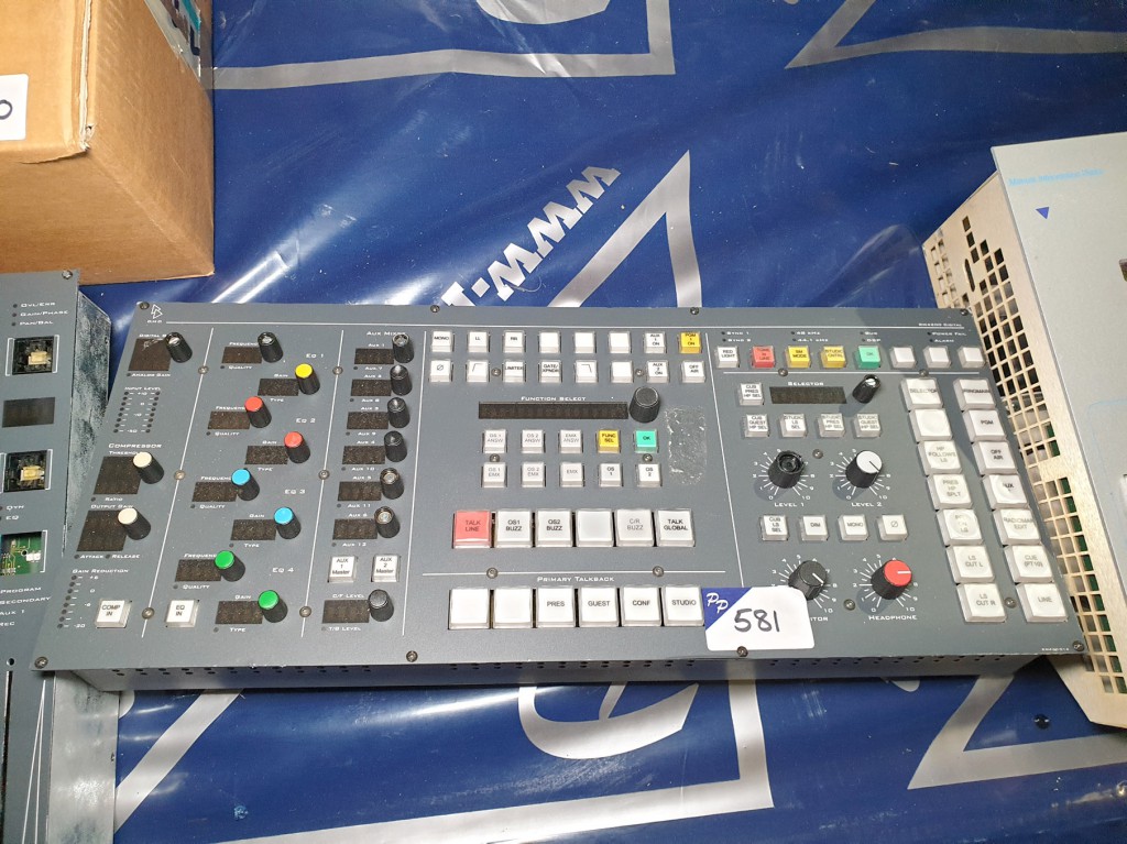 DHD RM420-014 digital console panel