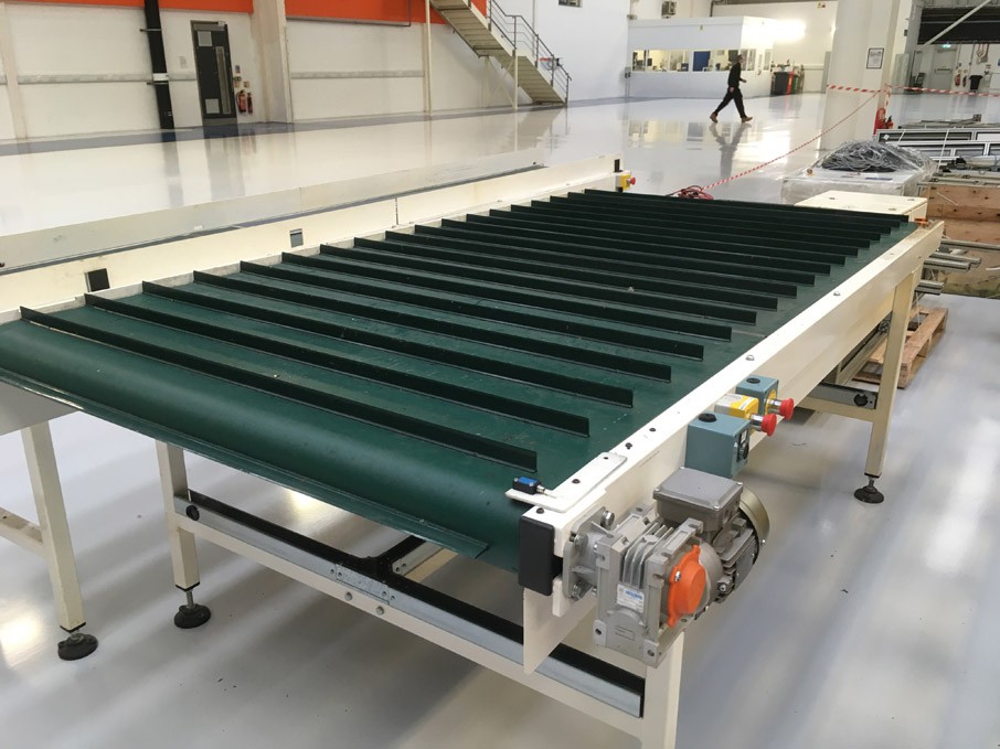 2x Interole etc powered belt conveyor, 500mm &...