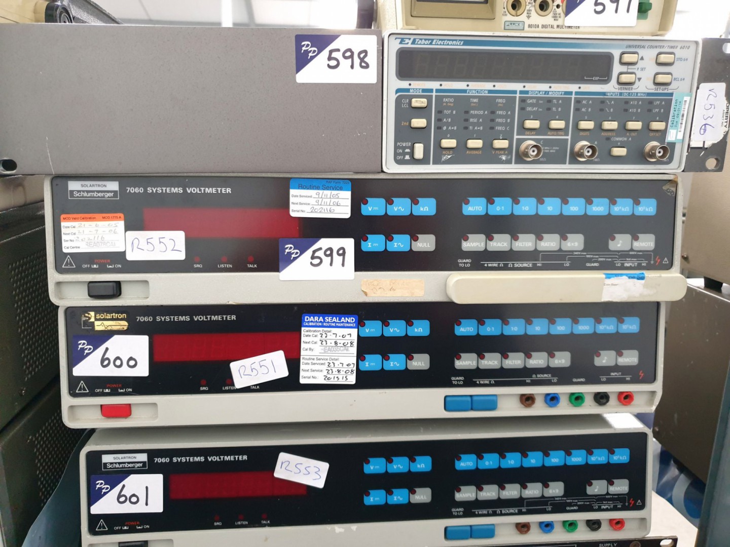 Solartron Schlumberger 760 systems voltmeter (R552...