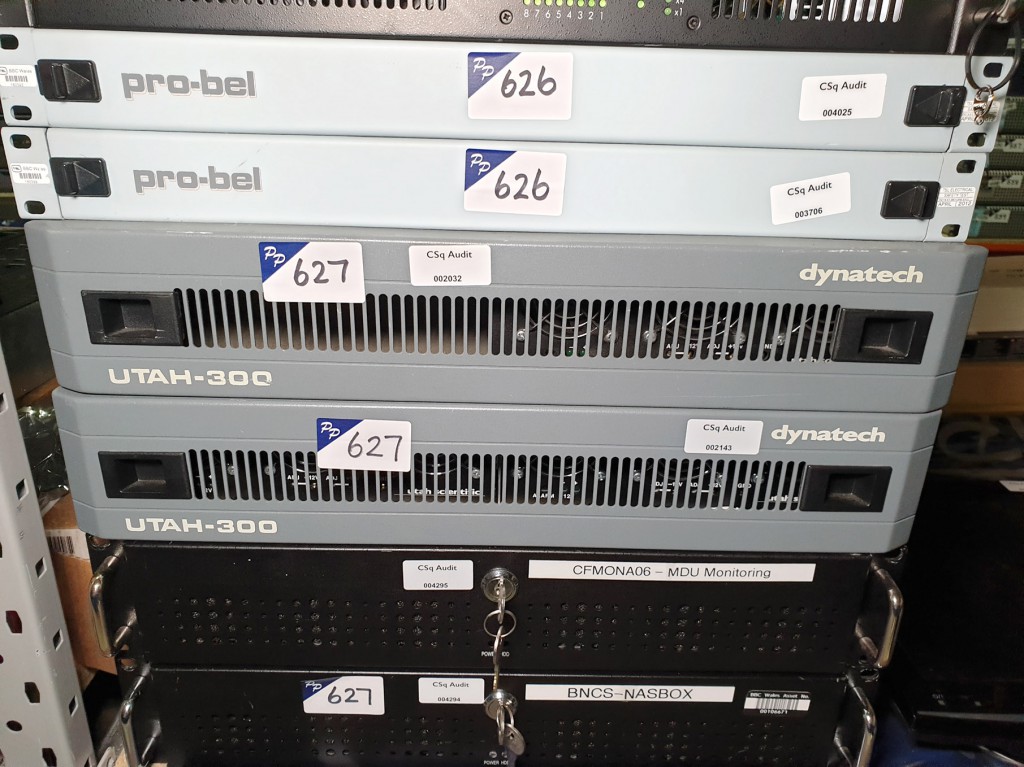 2x Dynatech UTAH-300 rack type PSU's, 2x rack type...