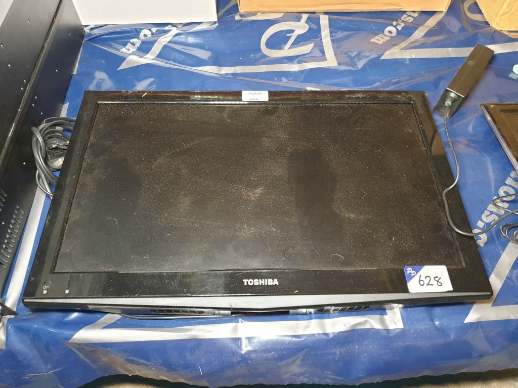 Toshiba 22BL702B LCD TV, LG 19LV250U LCD TV