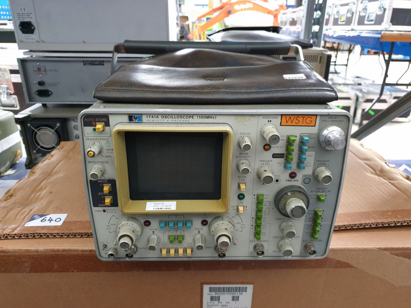 HP 1741A 100MHz analogue storage oscilloscope in M...