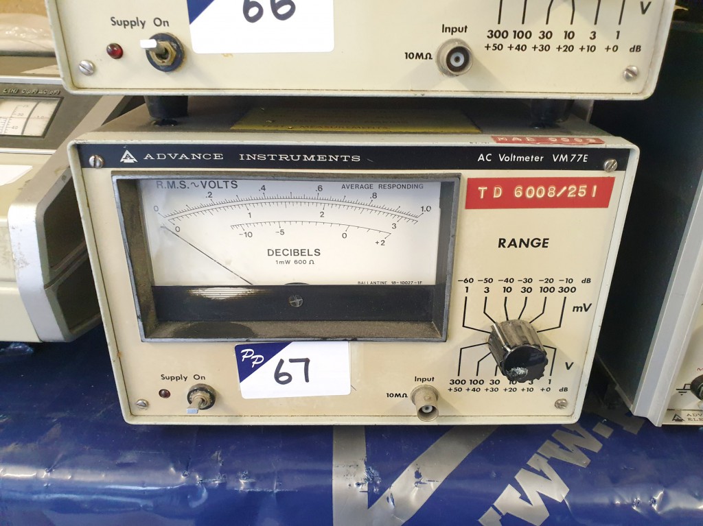 Advance VM77E AC millivoltmeter