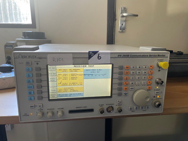 Aeroflex / Marconi IFR2945B communications service...