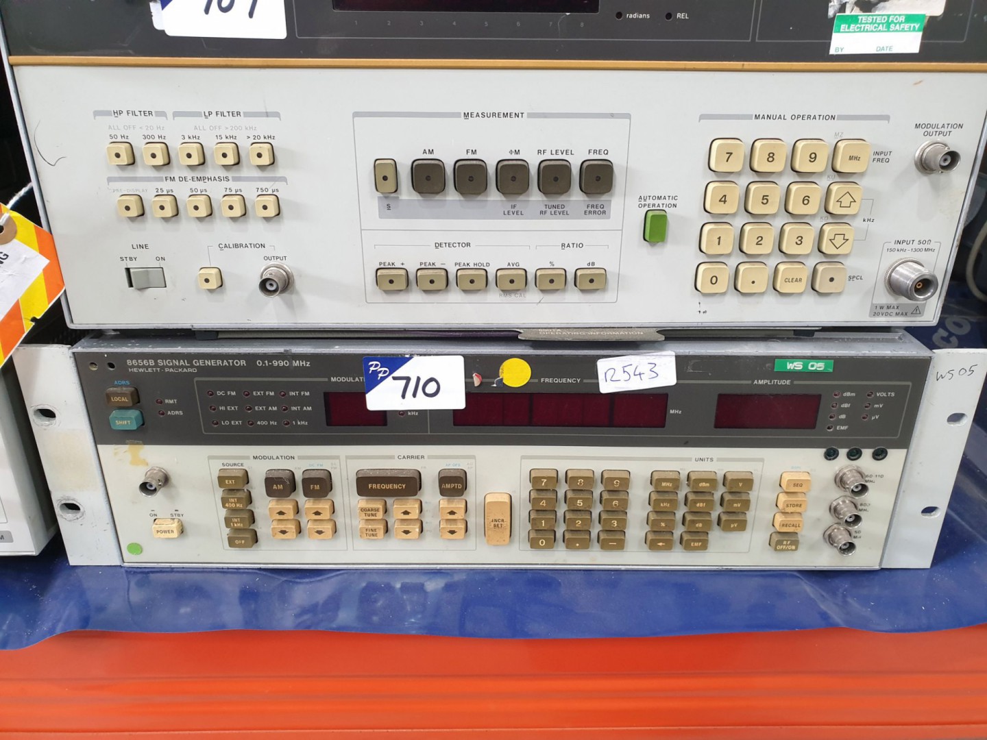 HP 8656B signal generator, AM/FM, 0.1-990MHz (R543...