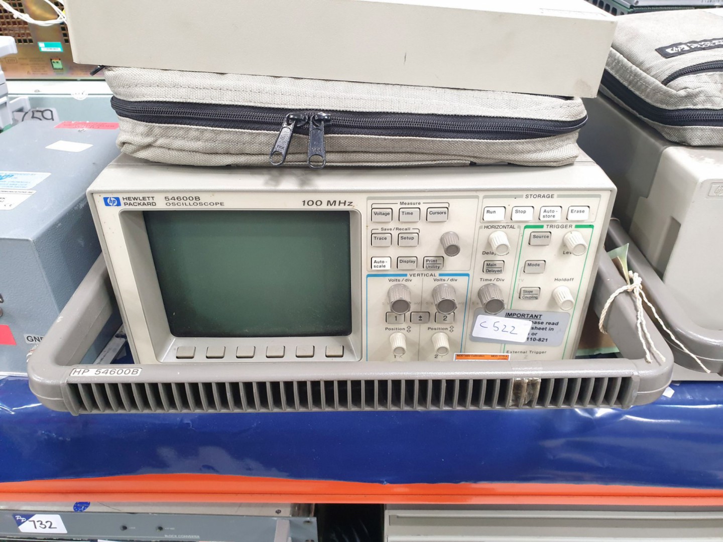 HP 54600B scope, DT 100MHz with 2 probes, manual,...
