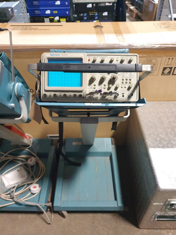 Tektronix 2445A oscilloscope, 150MHz on Tektronix...
