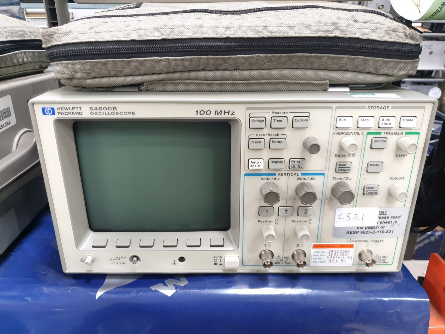 HP 54600B scope, DT 100MHz with 2 probes, manual,...