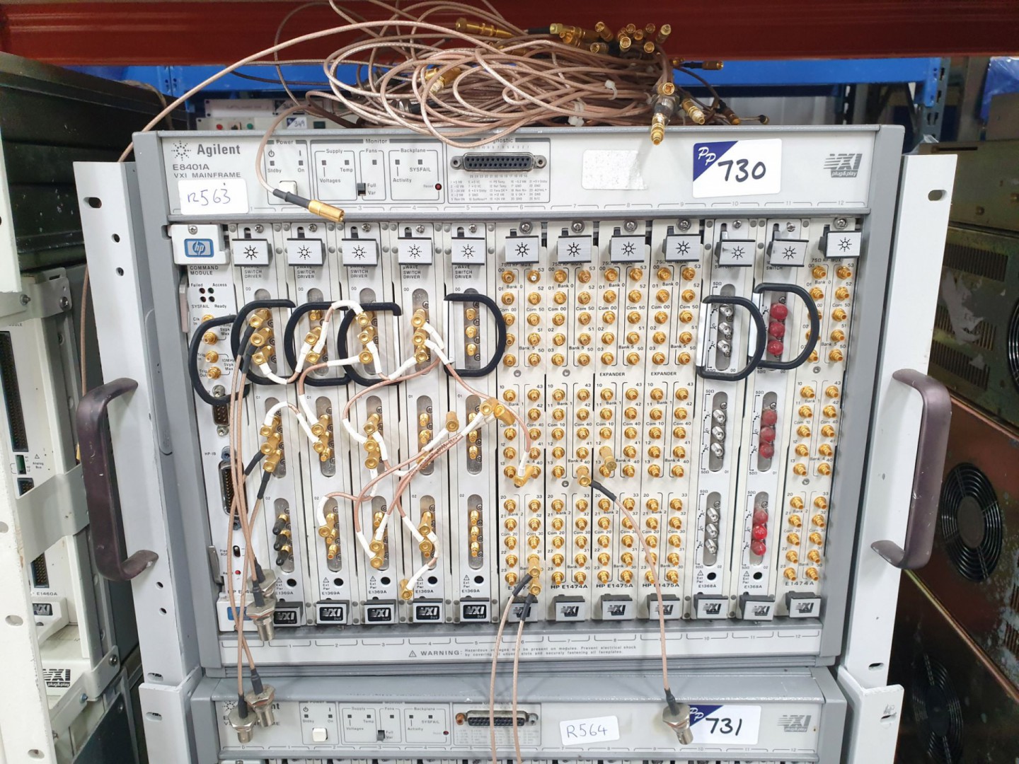 Agilent E8401A VXI mainframe with E1406A, 2x E1368...