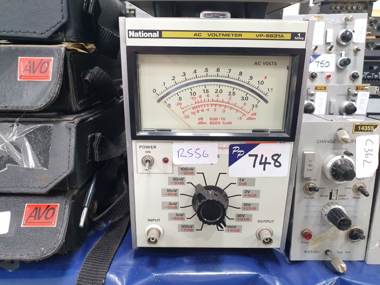 National VP9631A AC millivoltmeter (R556)