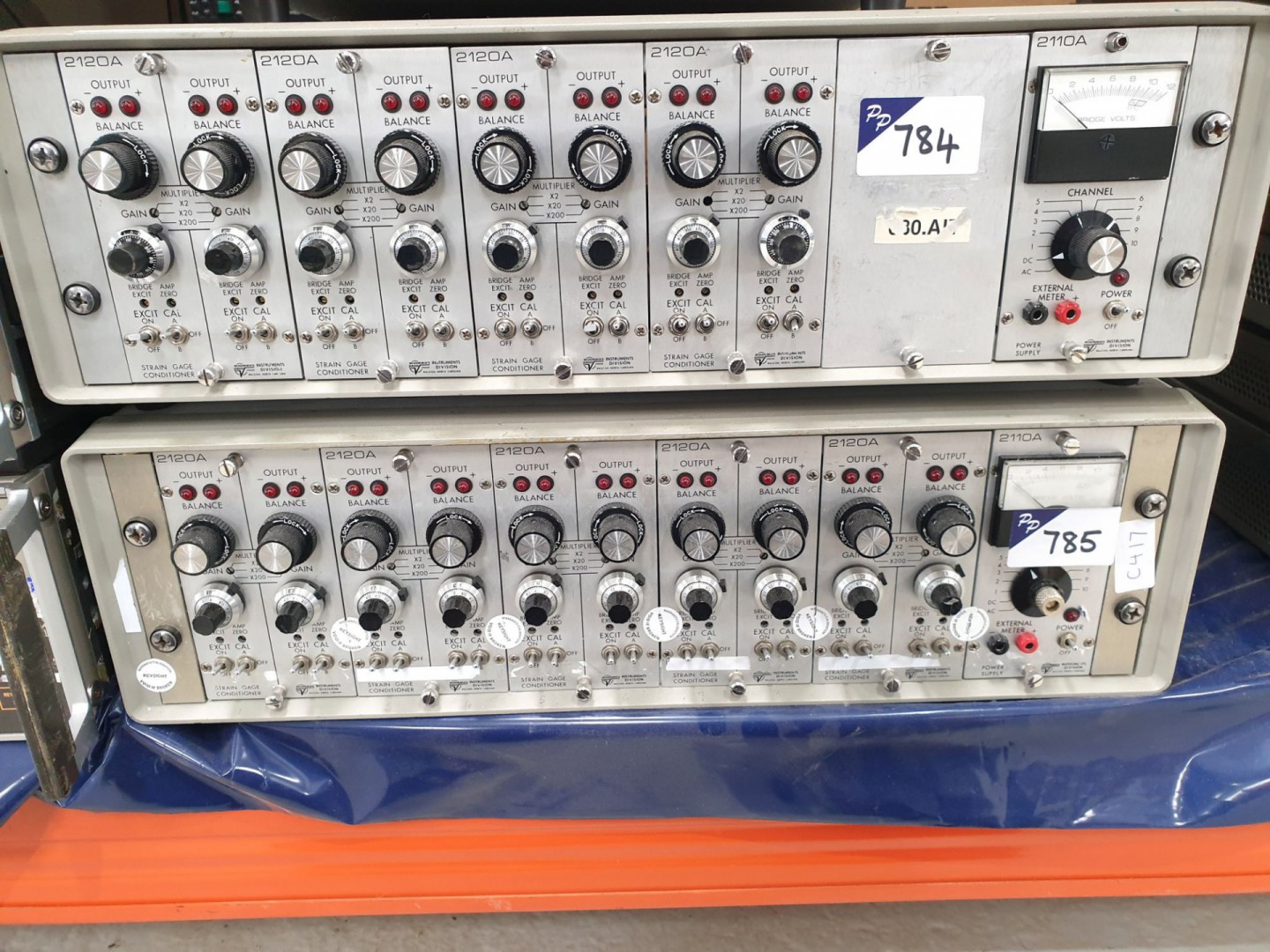 Raleigh 2150 with 4x 2120A strain gauge conditione...