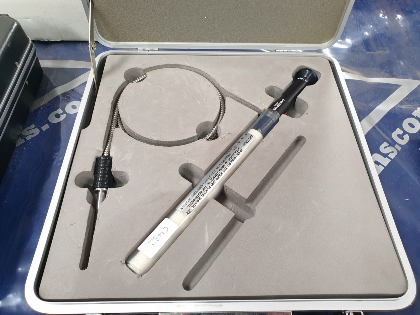Olympus K17-09-90-62 borescope in case (C432)