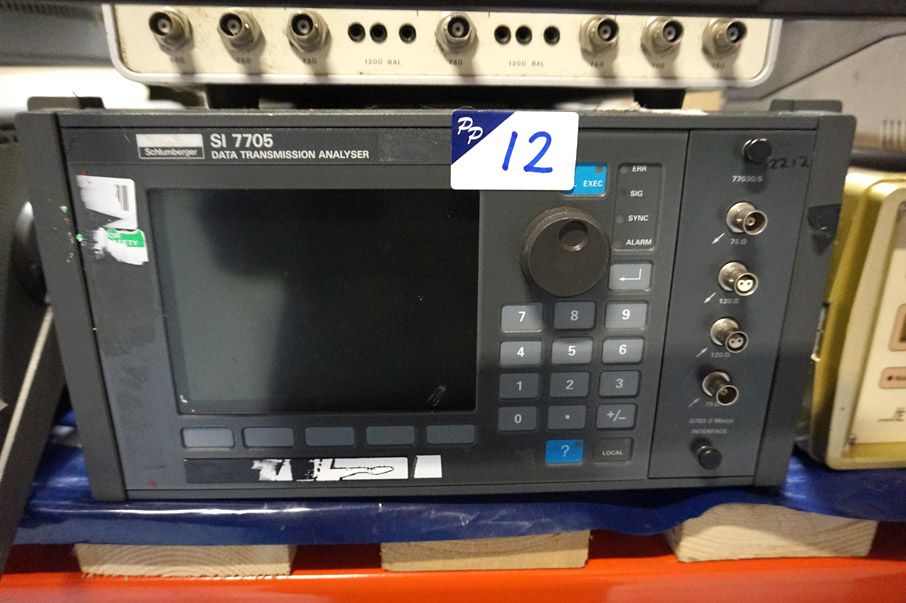 Schlumberger SI 7705 data transmission analyser