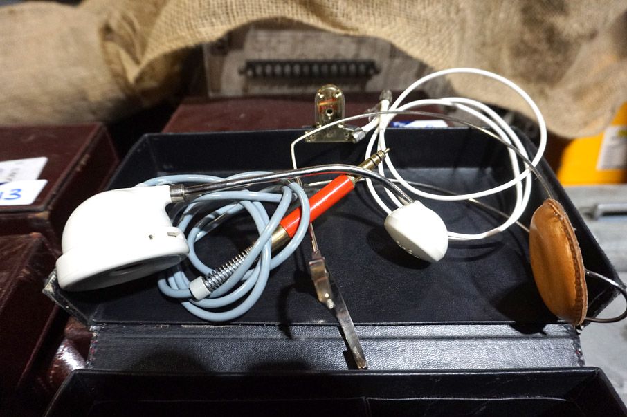 3x SME SM468 head phone units in carry cases